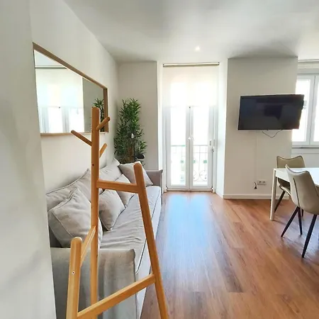 Mivo Balcony Duplex With River View Lisbon